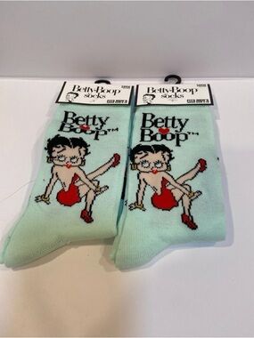 Set of 2 Betty Boop Crew Socks